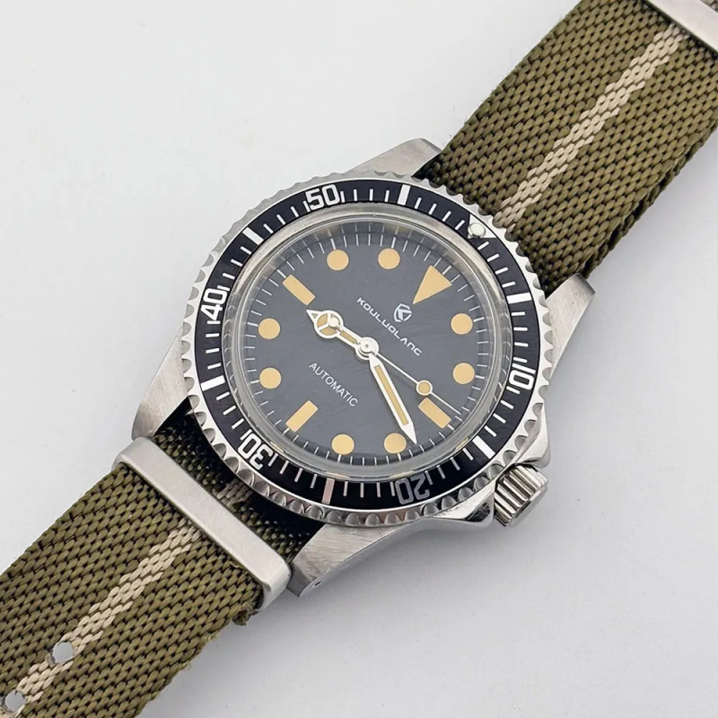 NH35 vintage 40mm sapphire gla – обзор и цена Tropic Strap Vintage