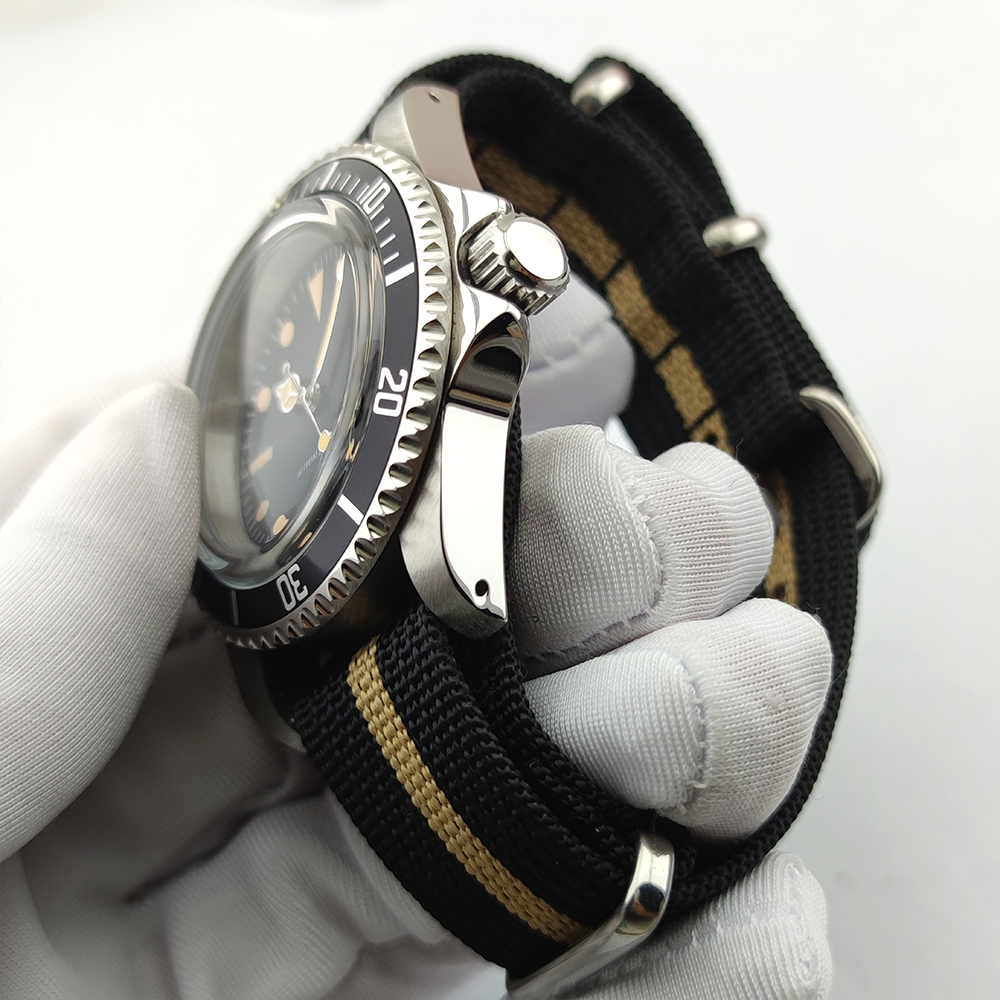 Vintage Diver Automatic Watch  – обзор и цена Tropic Strap Vintage