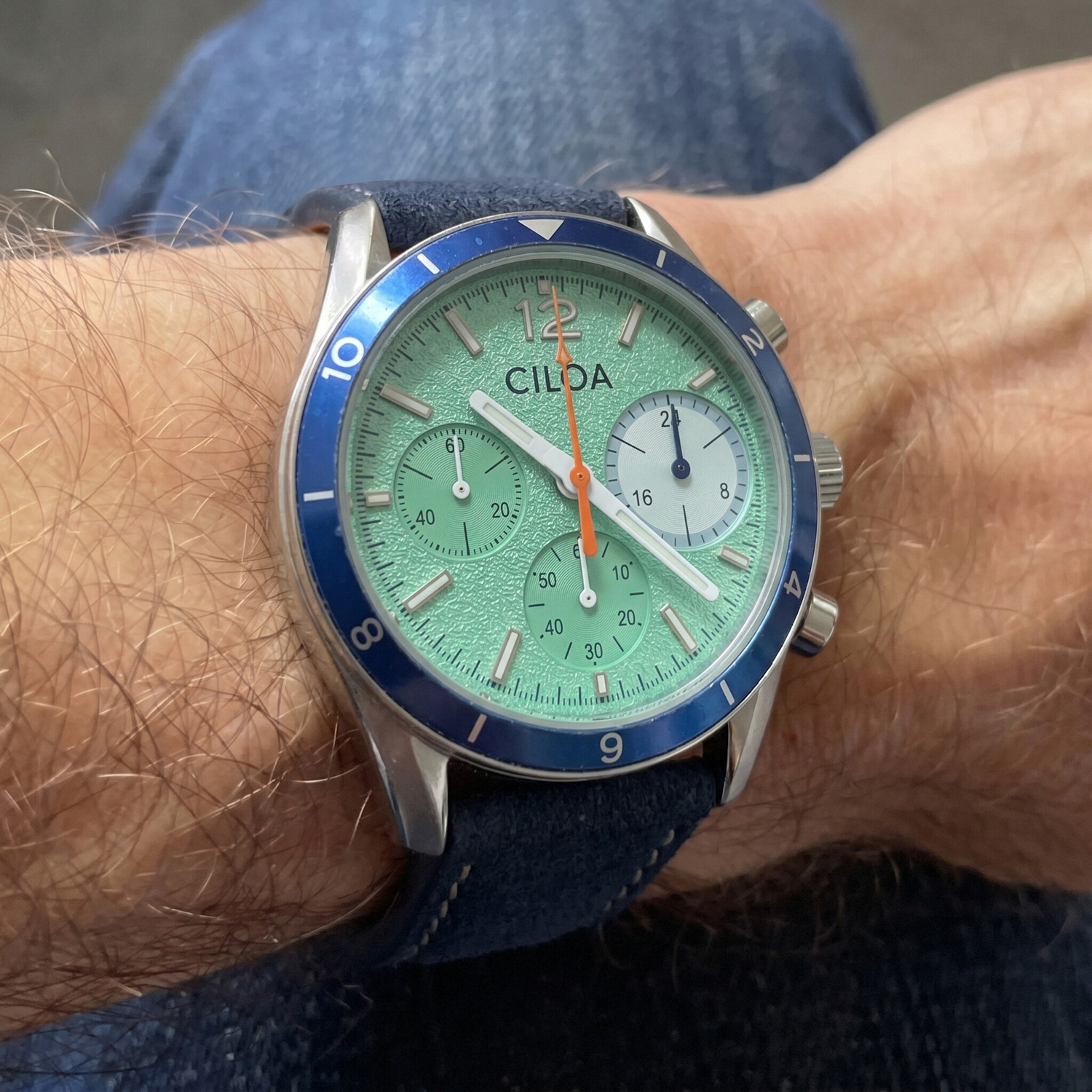 CILOA Men's Chronograph Watch  – обзор и цена Suede Strap Watch